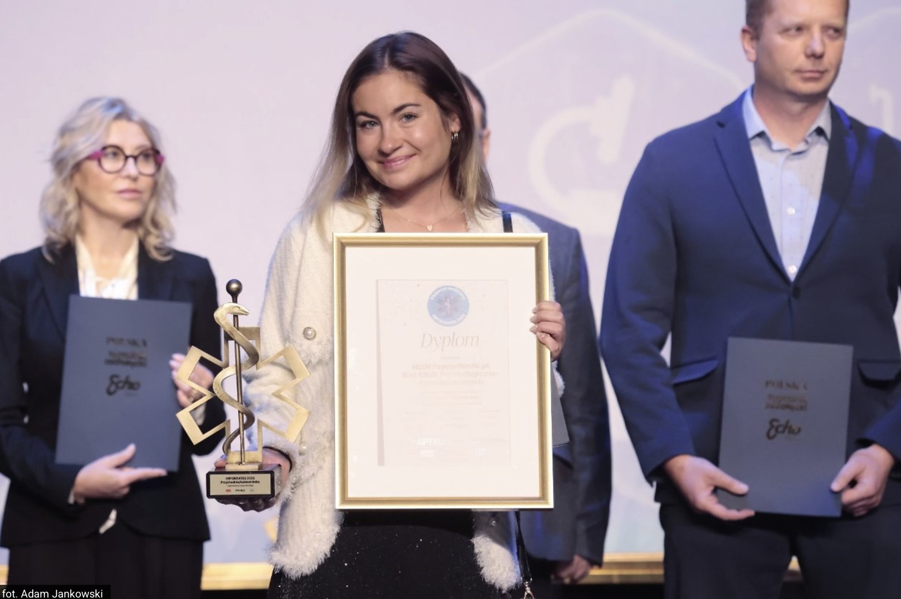 PsychoMedic.pl z tytułem Przychodni Roku w województwie mazowieckim! Dr Joanna Amrogowicz z tytułem Psychiatry Roku 2025!