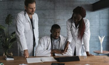 zespół specjalistów