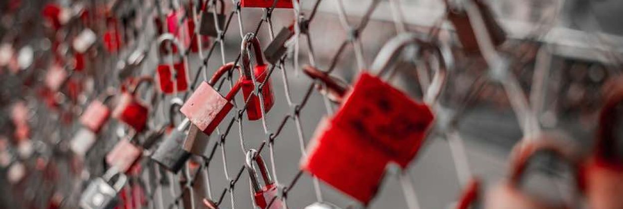 4 powody, dlaczego zerwania doprowadzają nas do szaleństwa